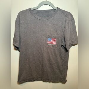 Men small Vineyard Vines t-shirt, lettuce play